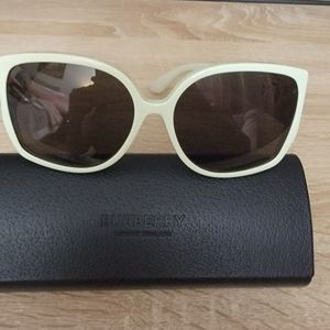 Burberry sunglasses